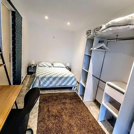 3p Mas De Tanit Au Calme Avec Piscine Apartment Juan-les-Pins