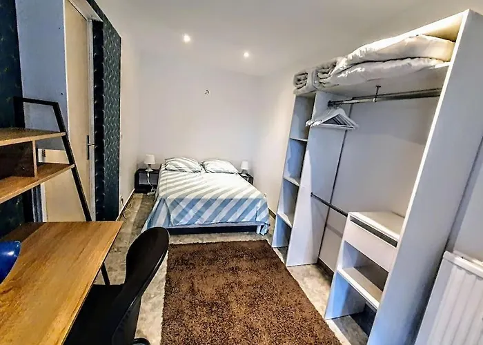 3p Mas De Tanit Au Calme Avec Piscine Apartment Juan-les-Pins